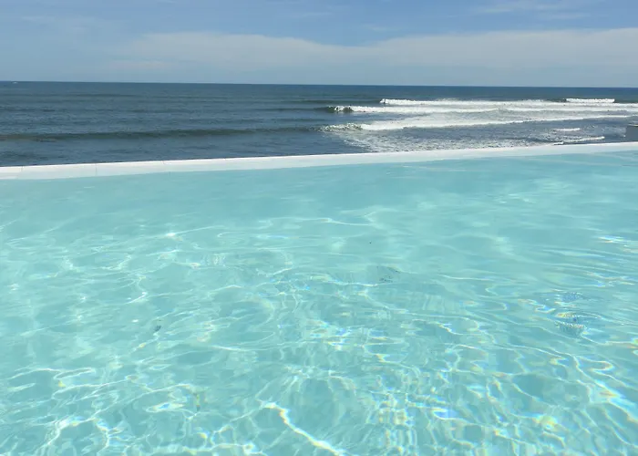 Laola Surf Camp El Sunzal
