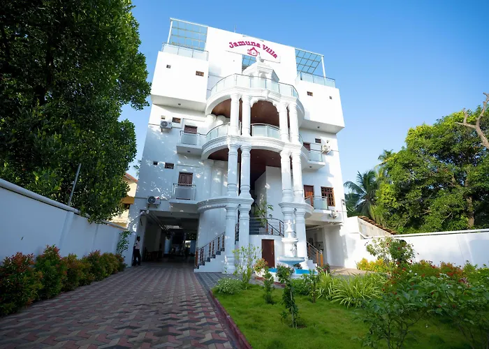 Jamuna Villa