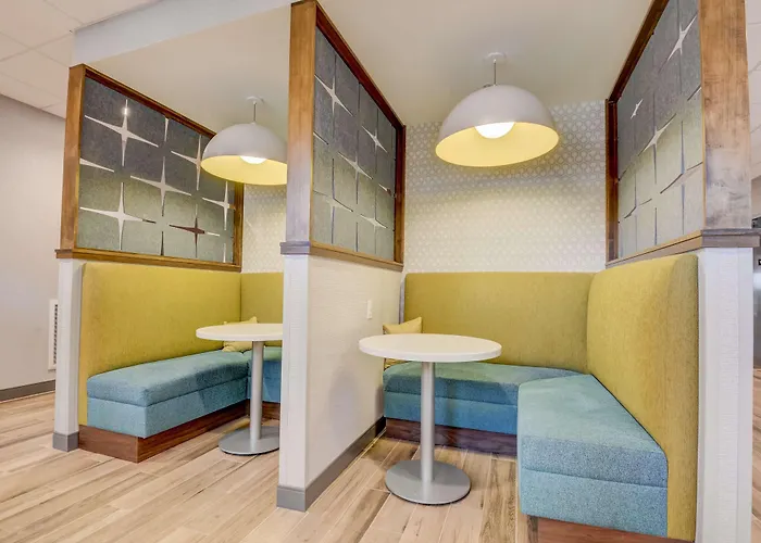Hampton Inn & Suites Williamstown Ark Encounter, Ky