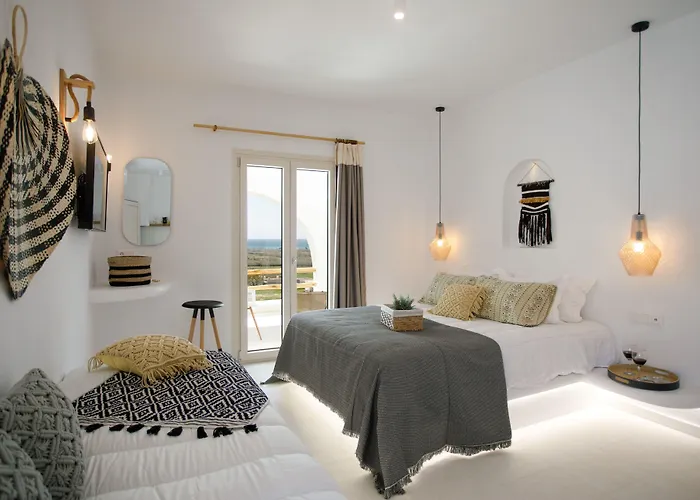 Naxos Earth Suites