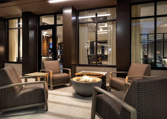 Courtyard By Marriott Owatonna Downtown