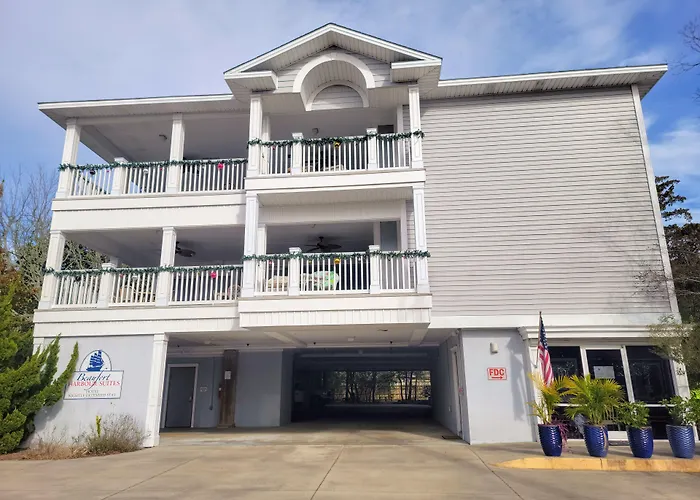 Beaufort Harbour Suites And Lodges