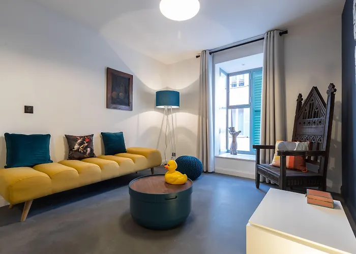 L'Abeille - Boutique Apartments
