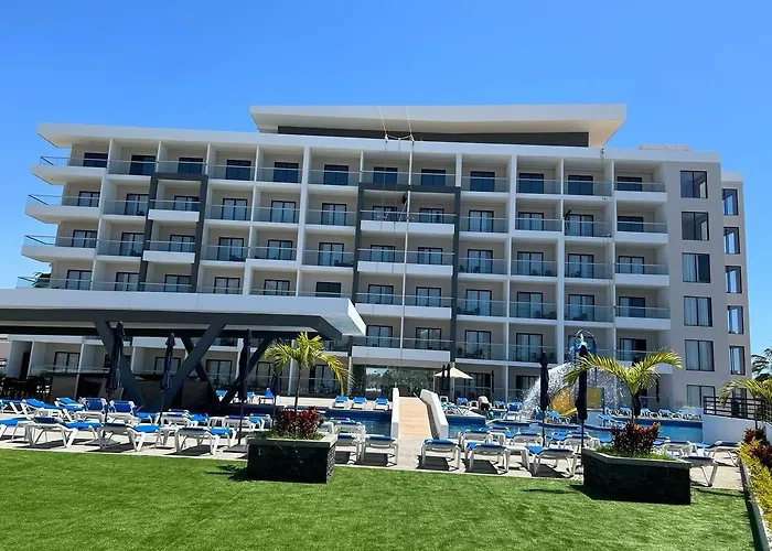 High Garden Grand Hotel