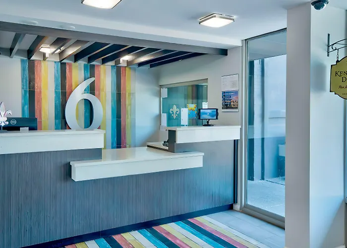 Motel 6 Louisville, Ky- Airport/ Fair Expo
