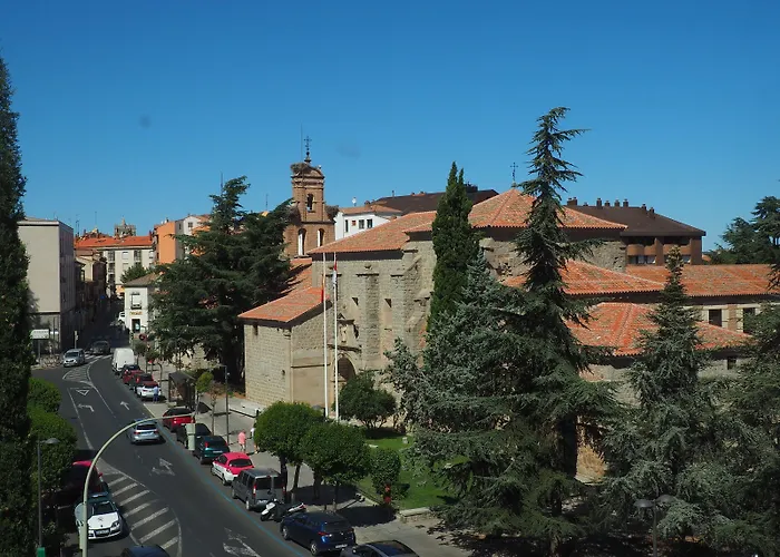 Ele Mirador De Santa Ana