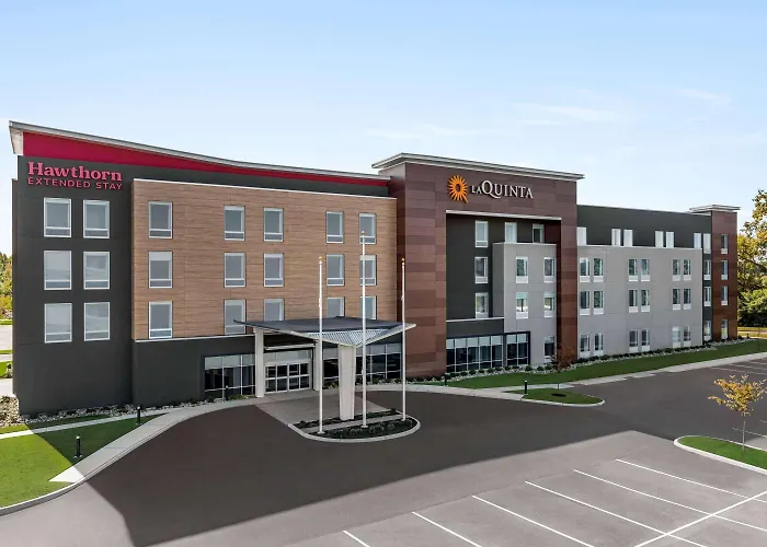 La Quinta Inn & Suites By Wyndham Mount Laurel Moorestown