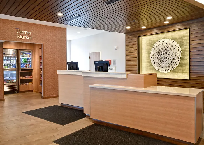 Fairfield Inn & Suites By Marriott Milwaukee North