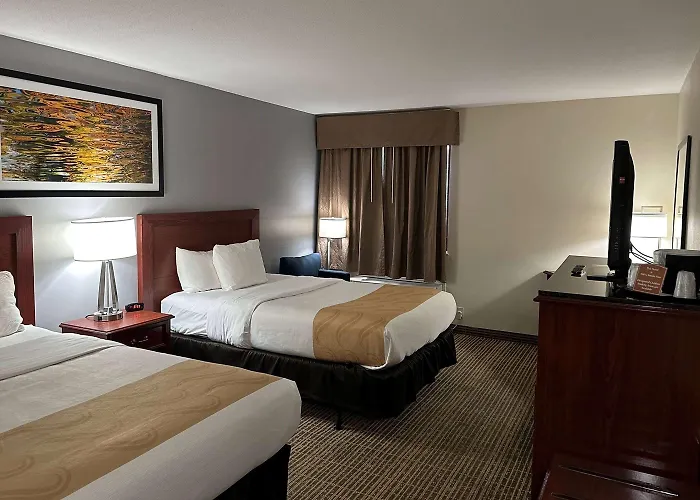 Baymont By Wyndham South Bend Near Notre Dame
