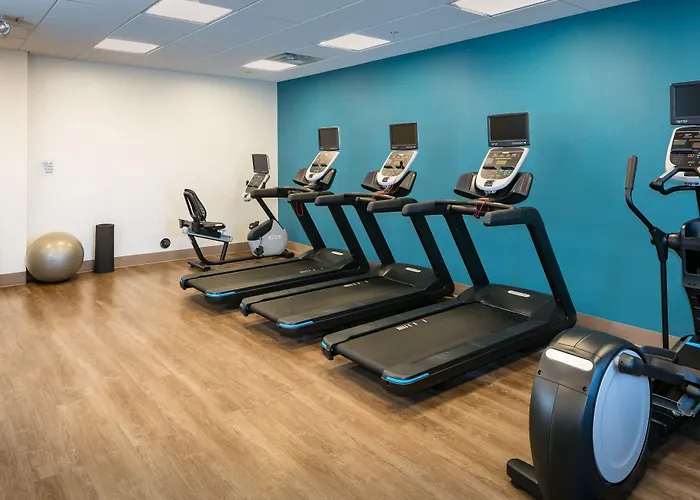 Holiday Inn Express & Suites - Bend South By Ihg