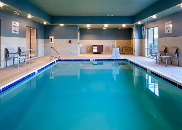 Holiday Inn Express & Suites - Bend South By Ihg