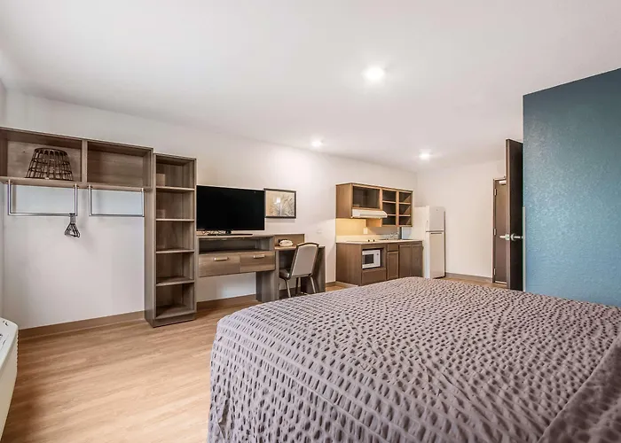 Woodspring Suites Doral Miami Airport