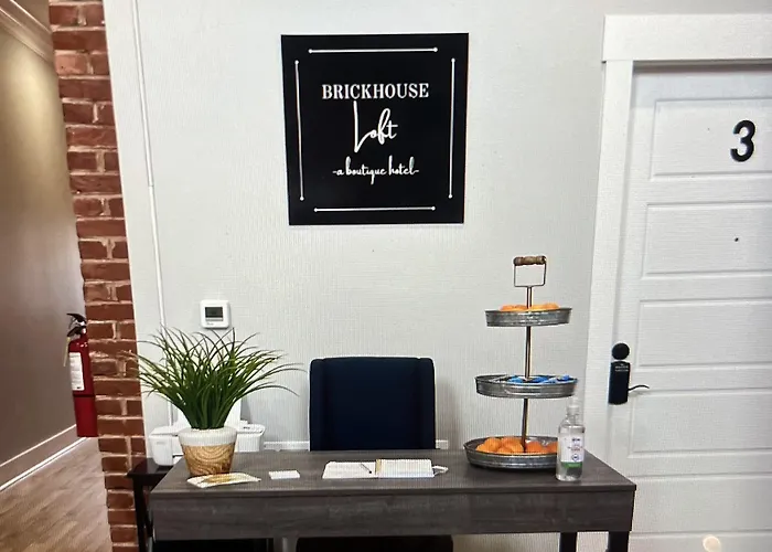 Brickhouse Loft - A Boutique Hotel