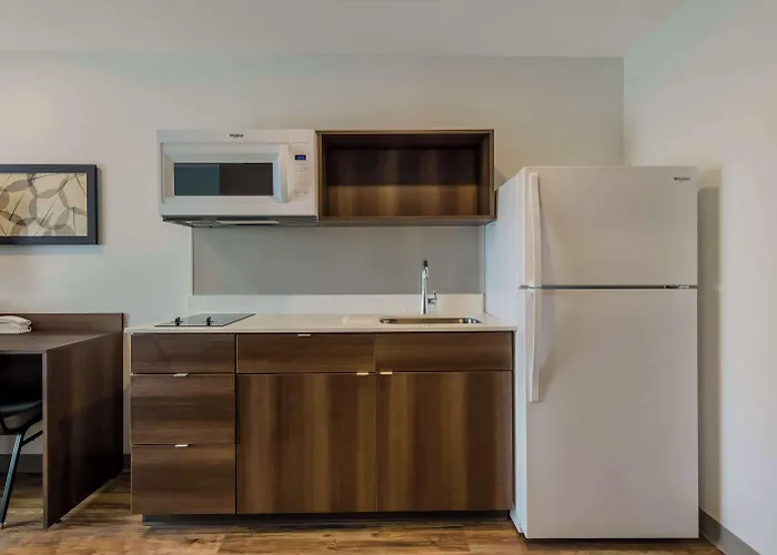 Woodspring Suites Roanoke