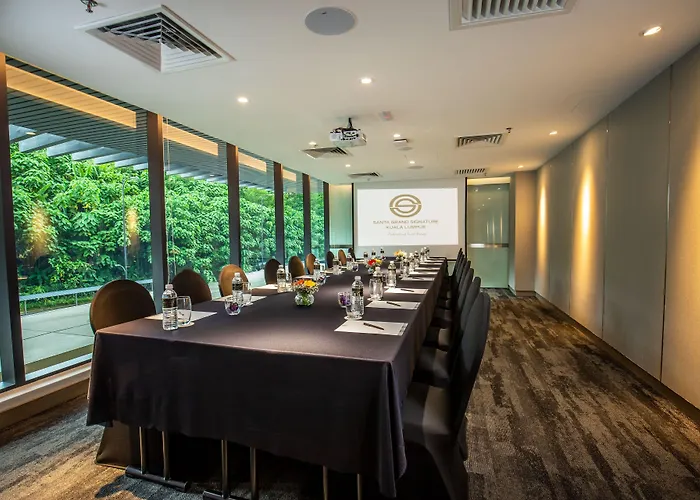 Santa Grand Signature Kuala Lumpur