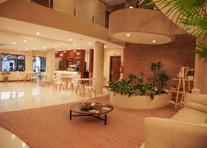 Chairu Eco Hotel