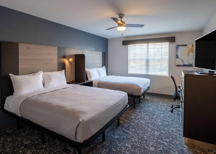 Stayapt Suites Alexandria-Fort Belvoir