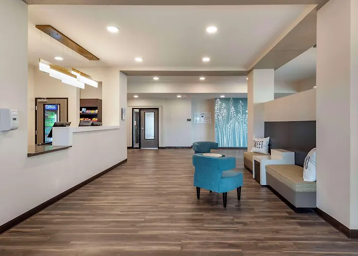 Mainstay Suites Milwaukee-Franklin