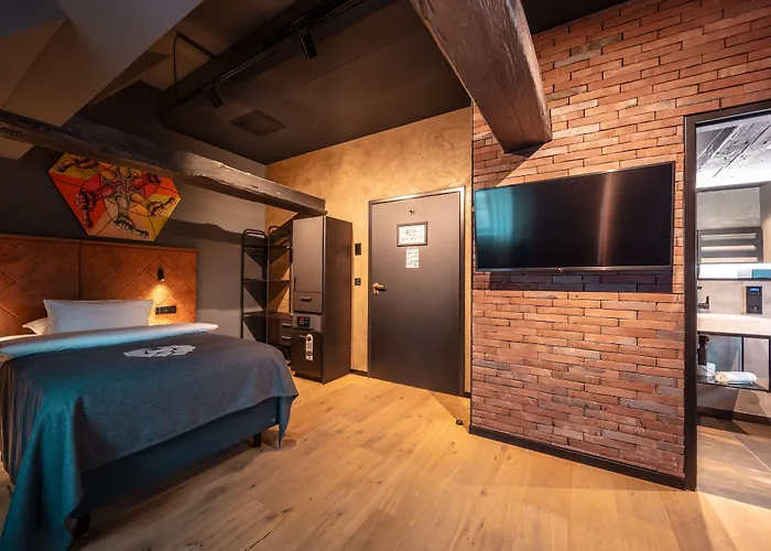 Liebesbier Urban Art & Smart Hotel
