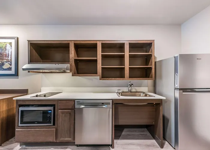 Woodspring Suites Linden
