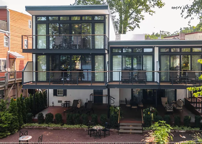 Carriage House New Hope