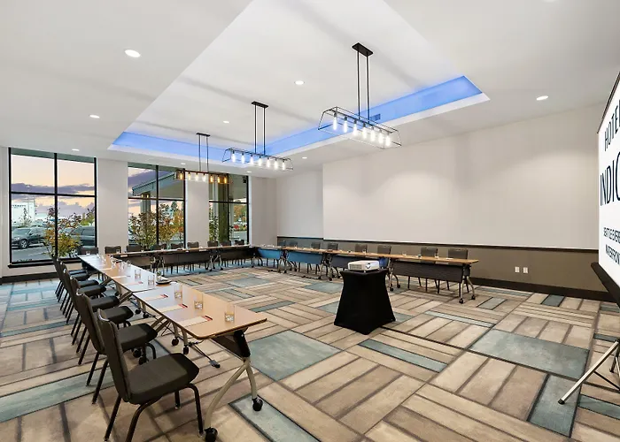 Hotel Indigo Seattle Everett Waterfront Place By Ihg