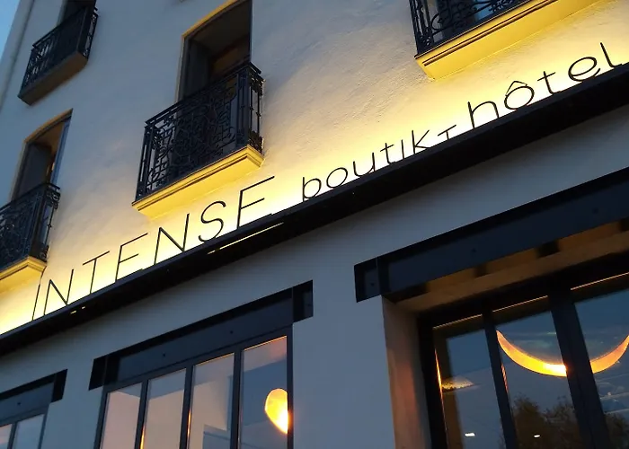 Intense Boutik-Hôtel