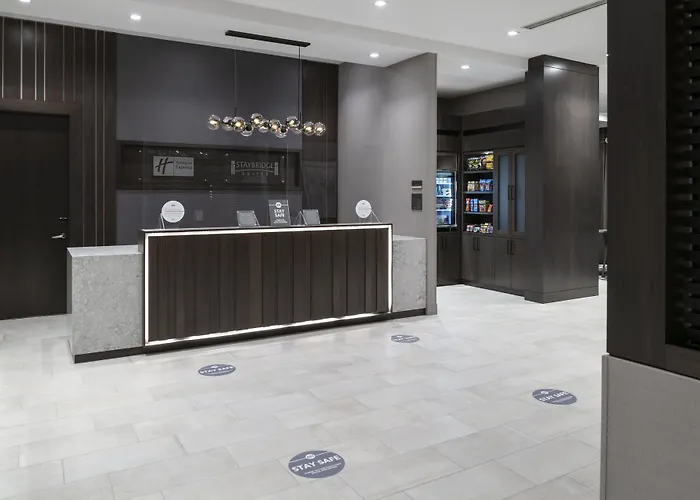 Holiday Inn Express - Boston Logan Airport - Revere By Ihg