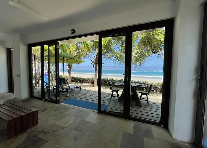 Mi Playa Galapagos Beachfront Apartments