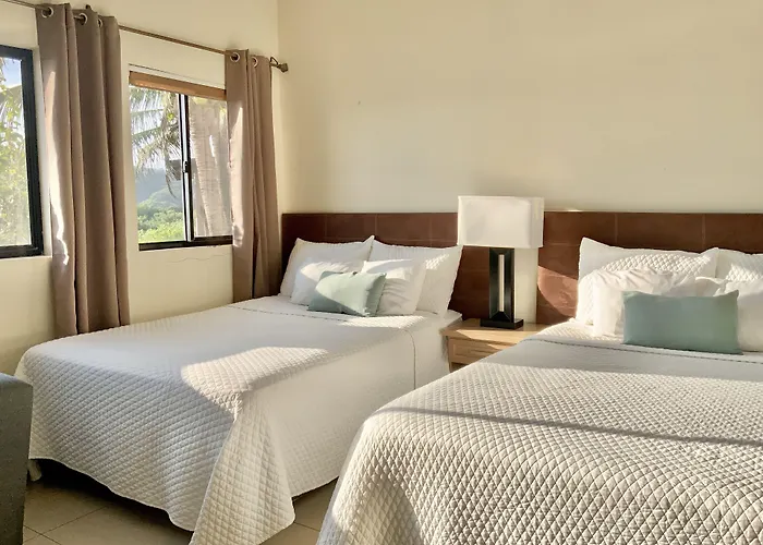 Paradise Surf Hotel