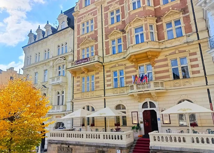 Hotel Ester