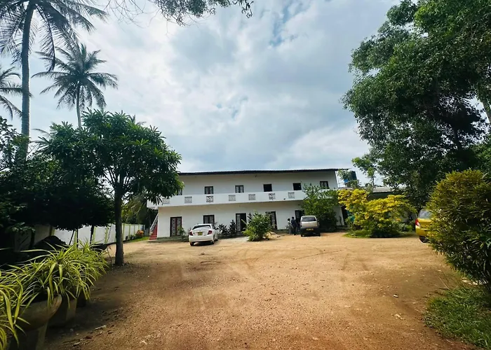 Viyan Hotel
