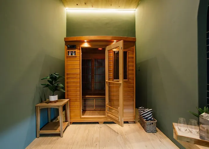 The Palms Boutique Hotel