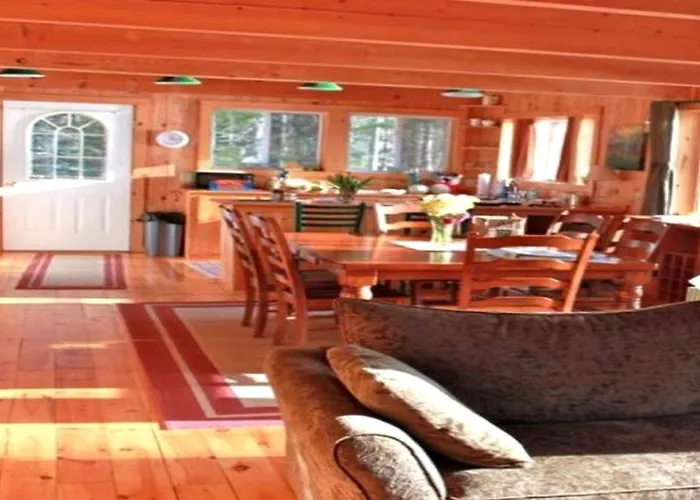 Waterfront Cottage Rental On Union River Bay Near Bar Harbor, Maine