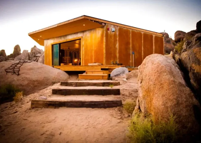 Stunning Lone Pine Accommodation For Romantic Getaways In California