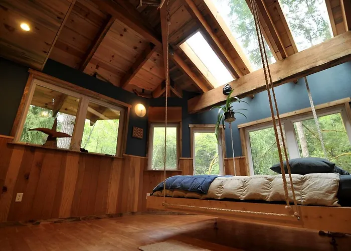 Remarkable Environmentally-Friendly Cabin In Secluded Woodlands Near Pacific Ocean, Oregon