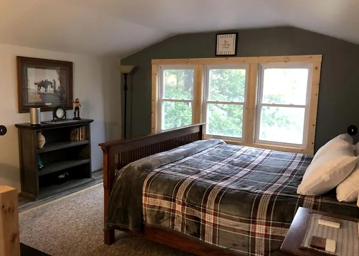 Cozy Cabin Rental Near Ozark National Forest For A Relaxing Weekend Getaway In Arkansas