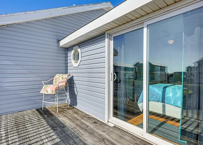 Walk To Beach: Duplex In North Topsail Beach!