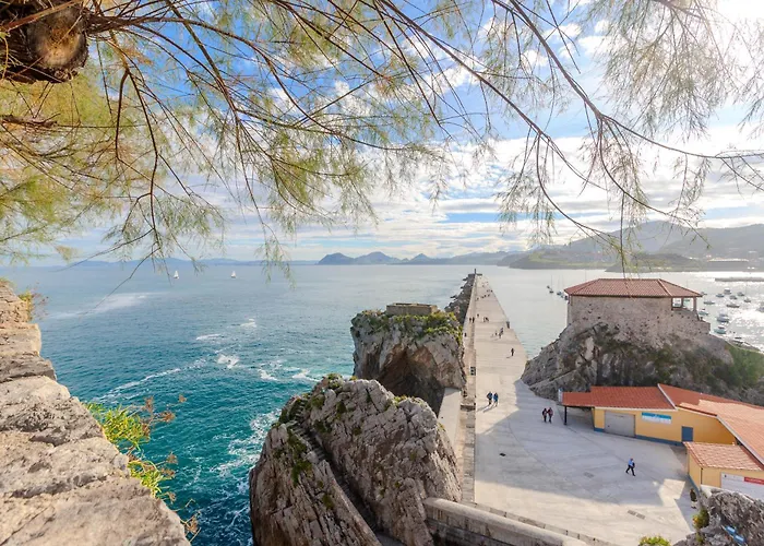 El patio, apartamento en casco histórico con vistas a la iglesia