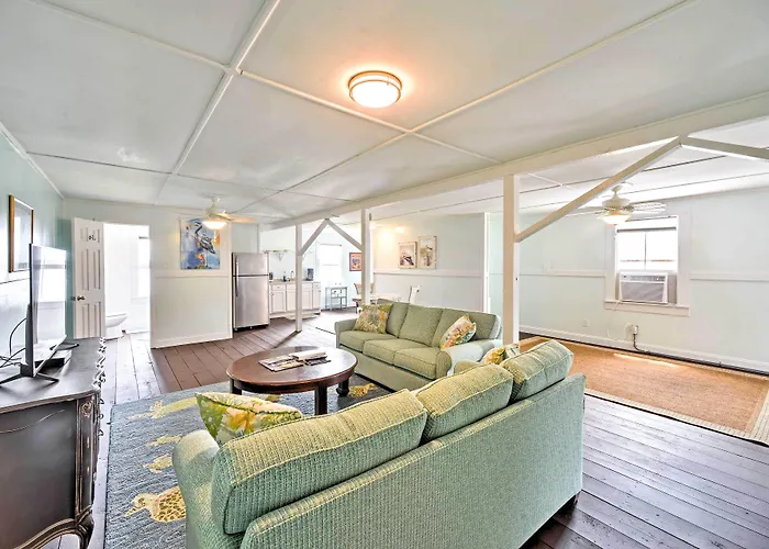 Historic Swansboro Studio W/ Intracoastal View!