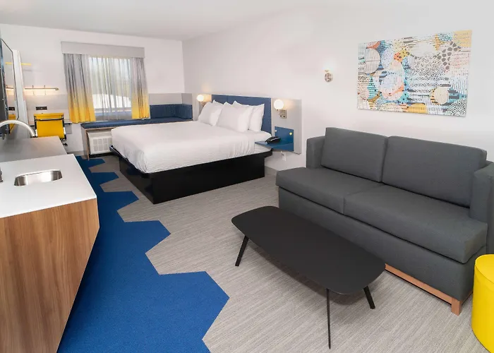 Microtel Inn & Suites By Wyndham Macedon