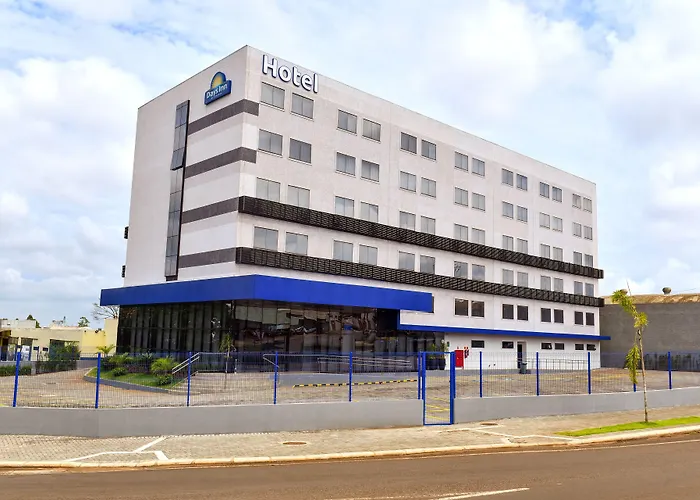 Days Inn By Wyndham Cascavel