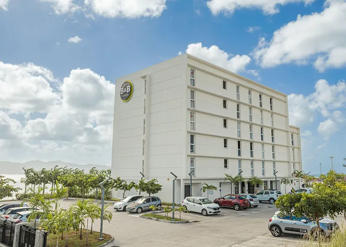 B&B Hotel Fort-De-France