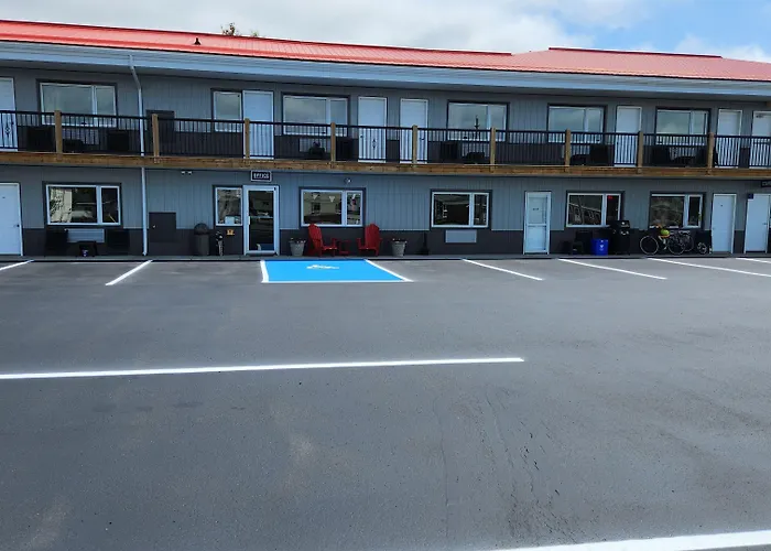 Outdoorsman Motel