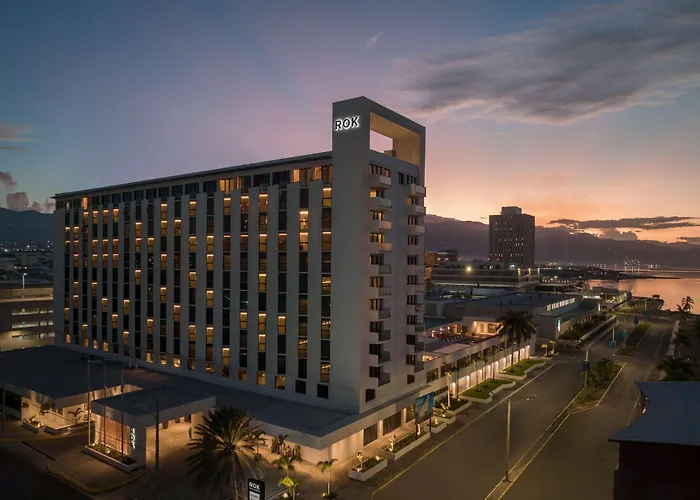 Rok Hotel Kingston, Tapestry Collection By Hilton