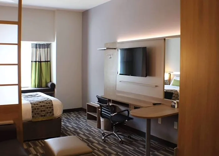 Microtel Inn & Suites By Wyndham Liberty/Ne Kansas City Area