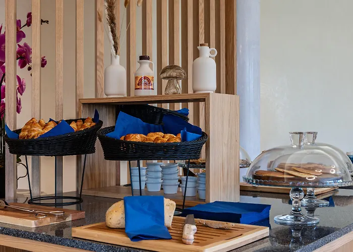 Brit Hotel Privilege Paris Rosny-Sous-Bois