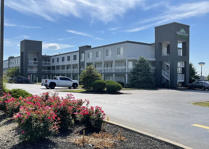 Baymont By Wyndham Dayton North