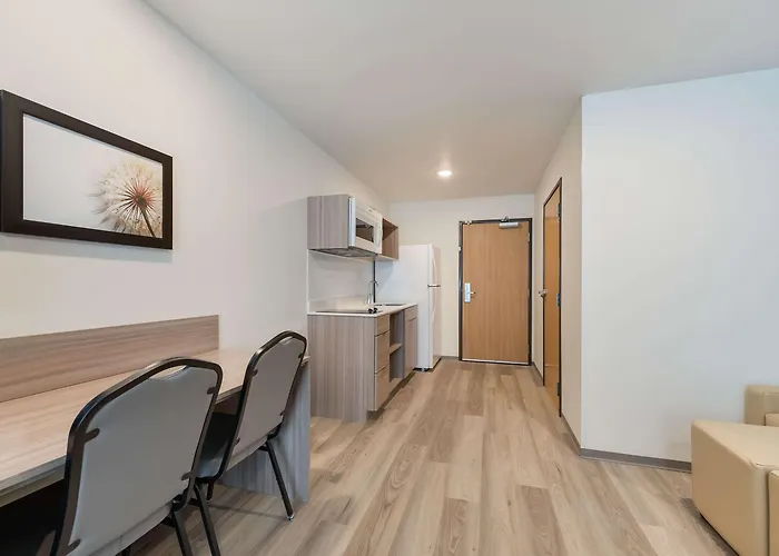 Woodspring Suites Meridian