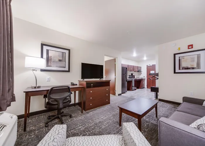 Cobblestone Inn & Suites-Fremont